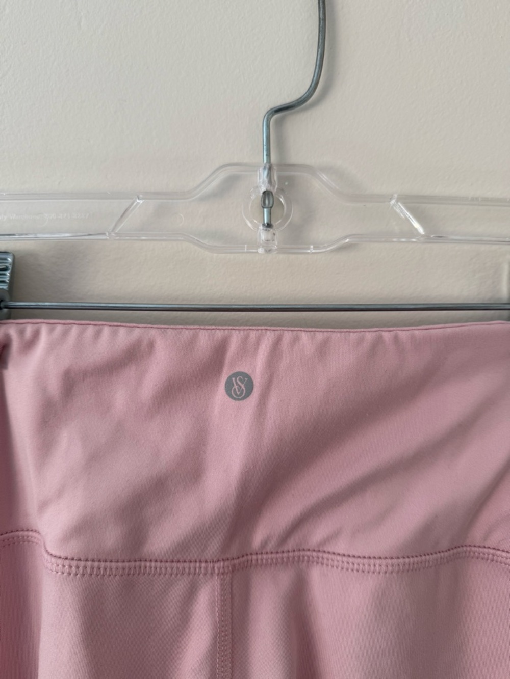 Victoria's Secret VSX Essential
High Rise Pocket Legging Sz XL
Chalk Rose - NWT - Picture 5 of 14